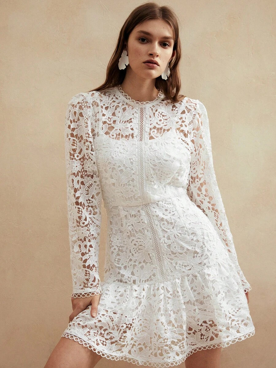 Anewsta Vestido de Manga Longa de Renda Branca Pura Solúvel em Água de Estilo Palaciano Europeu para Roupas de Festa de Férias