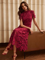 Vestido Longo com Acabamento em Renda