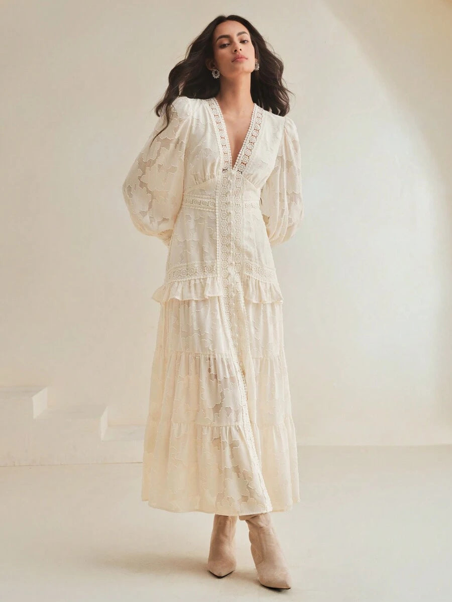 Vestido Longo Francês com Decote em V e Manga Bufante