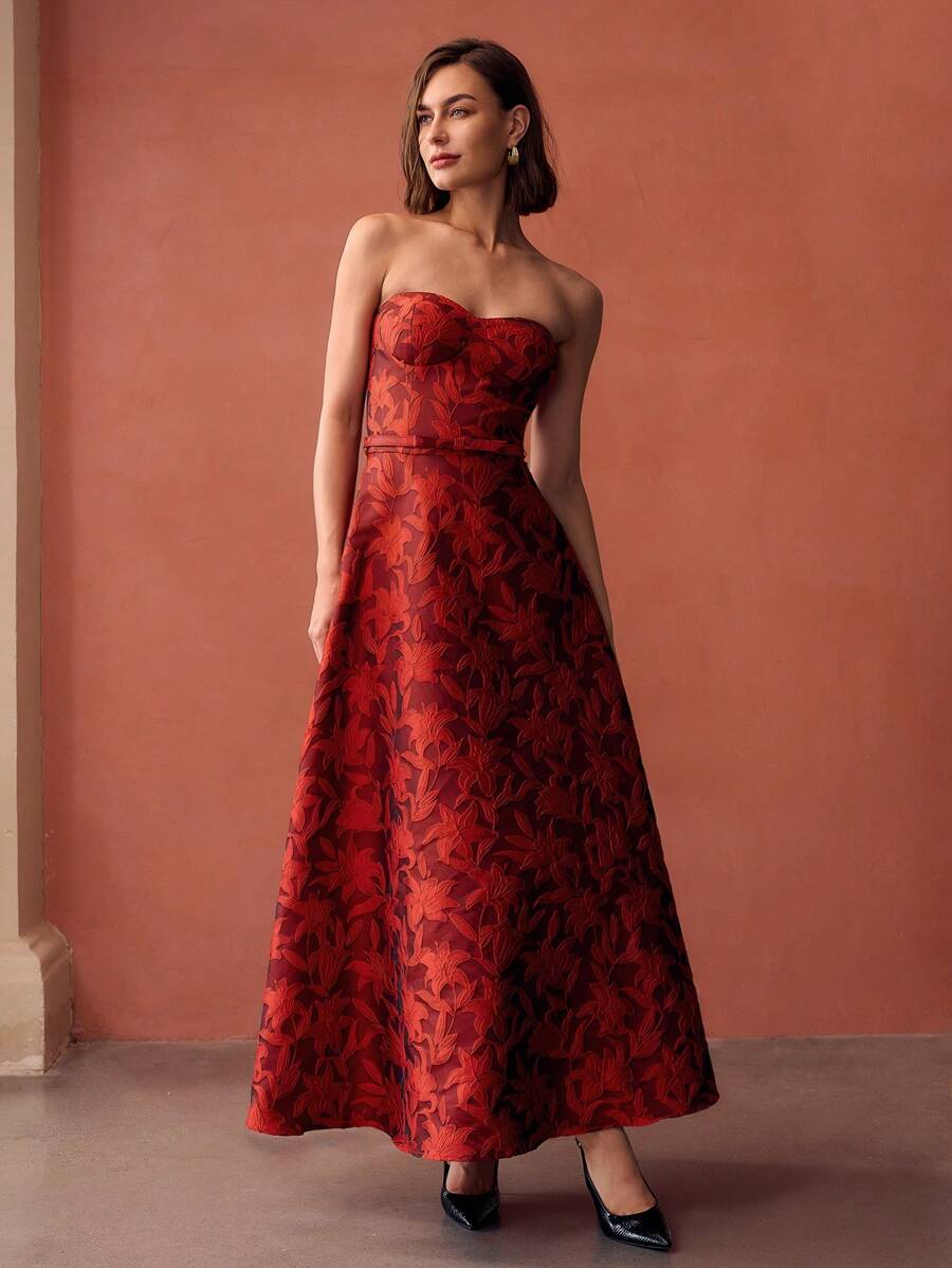 MOTF PREMIUM VESTIDO LONGO TOMARA QUE CAIA COM BAINHA GODÊ EM PADRÃO FLORAL BORDADO