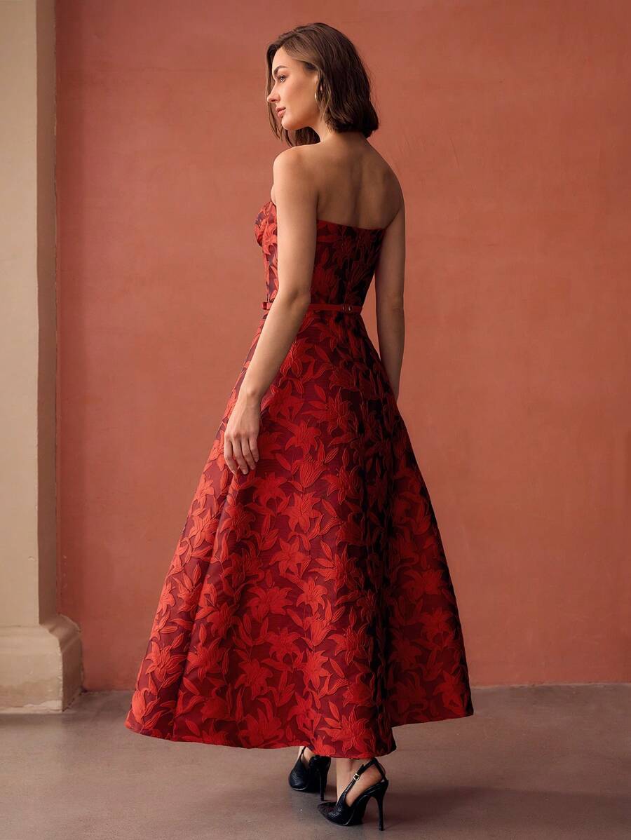 MOTF PREMIUM VESTIDO LONGO TOMARA QUE CAIA COM BAINHA GODÊ EM PADRÃO FLORAL BORDADO