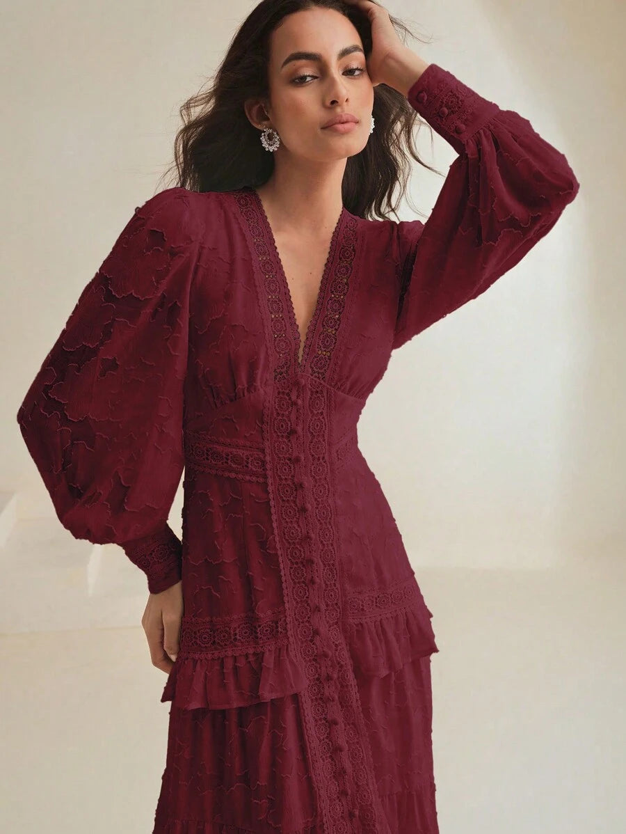 Vestido Longo Francês com Decote em V e Manga Bufante