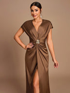 SHEIN Belle Vestido de Dama de Honra Evasê com Manga Curta Franzida, Fenda e Decote em A, na Cor Cáqui Elegante e Romântica