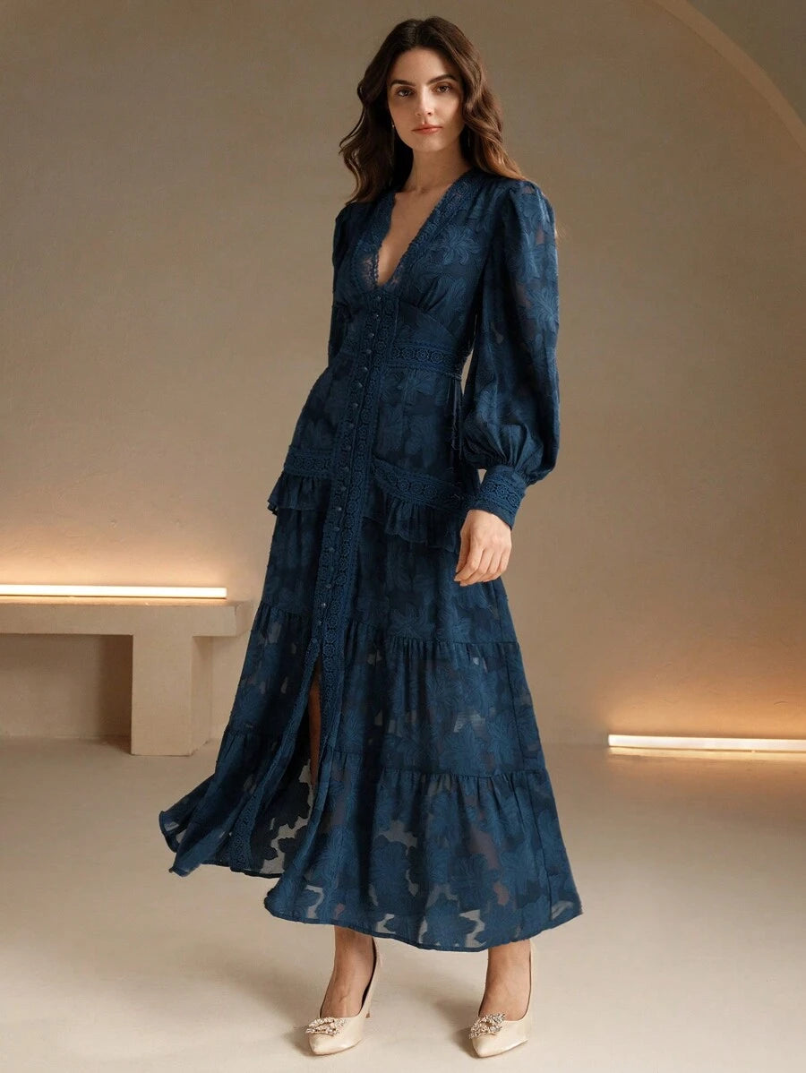 Vestido Longo Francês com Decote em V e Manga Bufante