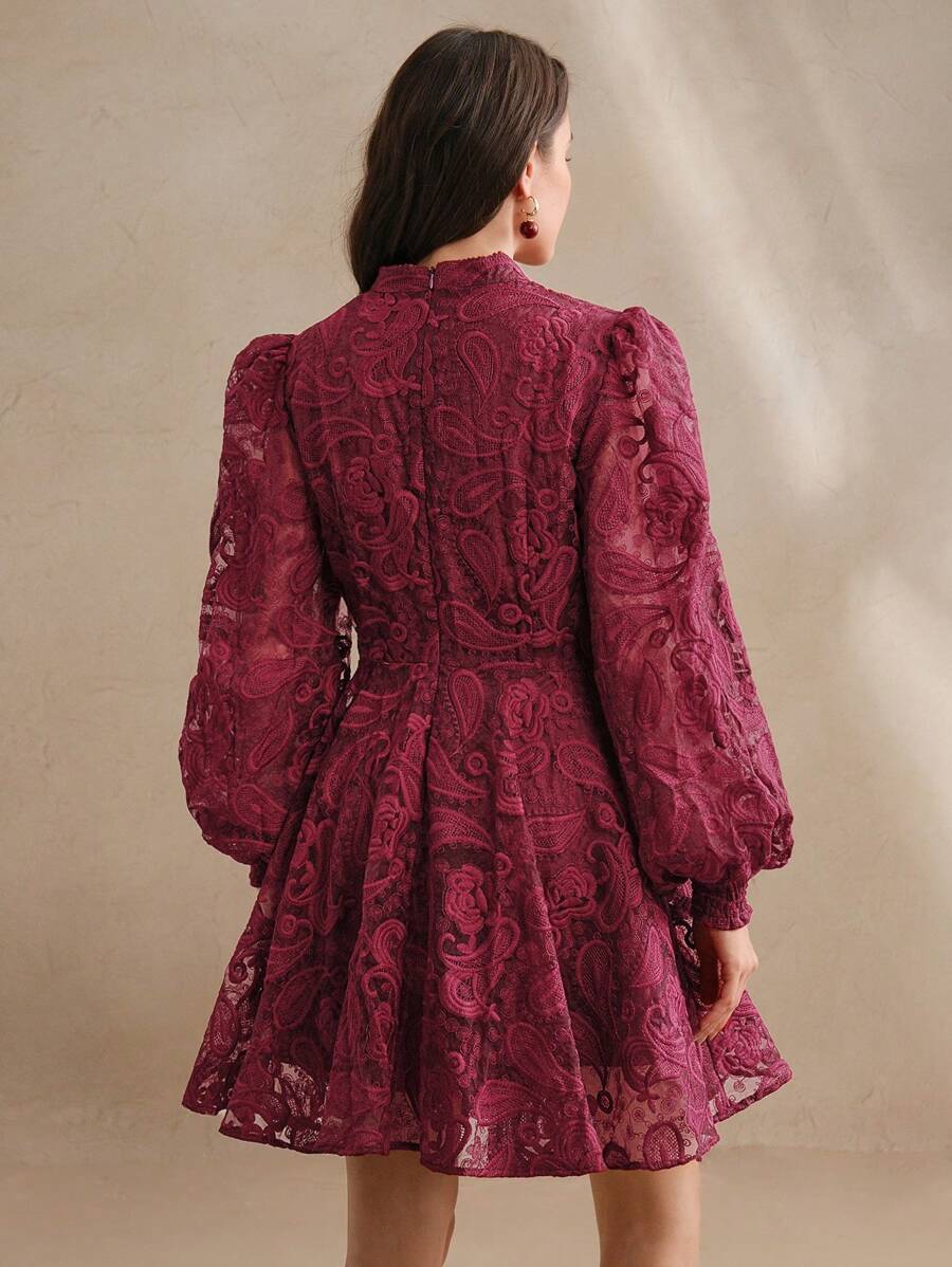 Anewsta Vestido Elegante Feminino de Outono com Gola Alta, Manga Farol, Cintura Marcada e Tule Bordado Floral