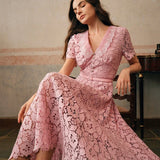 Anewsta Vestido Midi Elegante Ajustado com Cintura Marcada e Decote em V Feminino com Renda Solúvel em Água