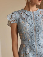 Anewsta Primavera, Férias, Festival Vestido Curto de Manga Curta com Gola Redonda, Floral, Recorte, Bordado, Renda Vazada, Elegante Verão Novidade para Mulheres