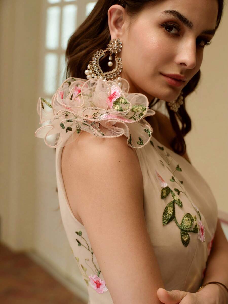 ZEYLAH Vestido Assimétrico de Renda Bordada com Flor 3D para Festa Elegante Feminino