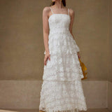 MOTF PREMIUM Vestido com Camadas Sobrepostas e Aplicações de Flores