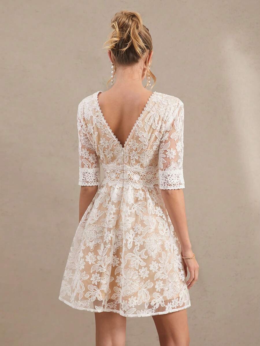 Amorya Vestido Branco Estilo A-Line Elegante Com Decote em V Bordado, Novo Estilo da Moda para Mulheres