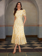 Vestido Longo Bordado com Cinto