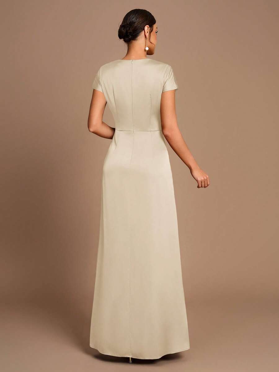 SHEIN Belle Vestido de Dama de Honra Evasê com Manga Curta Franzida, Fenda e Decote em A, na Cor Cáqui Elegante e Romântica