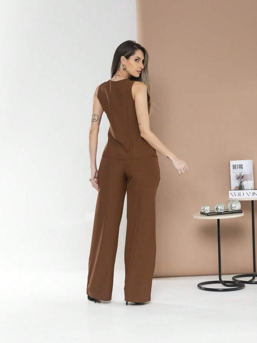 Conjunto de colete e calça Pantalona