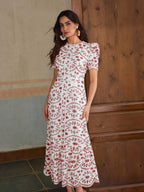 Vestido Longo Bordado com Cinto