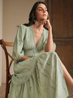 Anewsta Vestido Longo Elegante Bordado em Renda com Fenda e Decote em V, Perfeito para Férias, Ano Novo, Dia dos Namorados, Praia de Verão