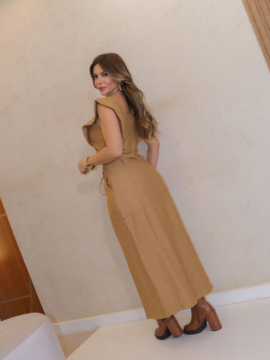 Conjunto  Cropped e Saia Alfaiataria Marrant