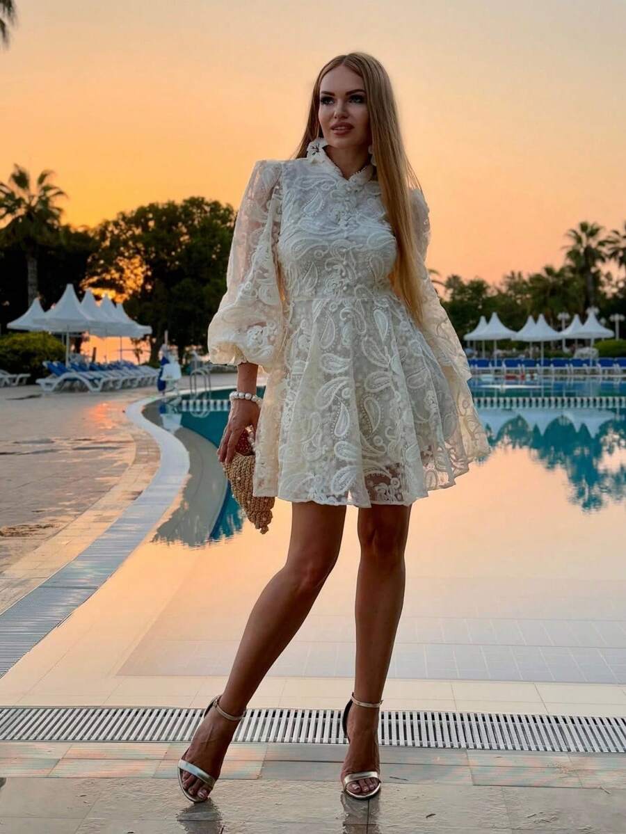 Anewsta Vestido Elegante Feminino de Outono com Gola Alta, Manga Farol, Cintura Marcada e Tule Bordado Floral