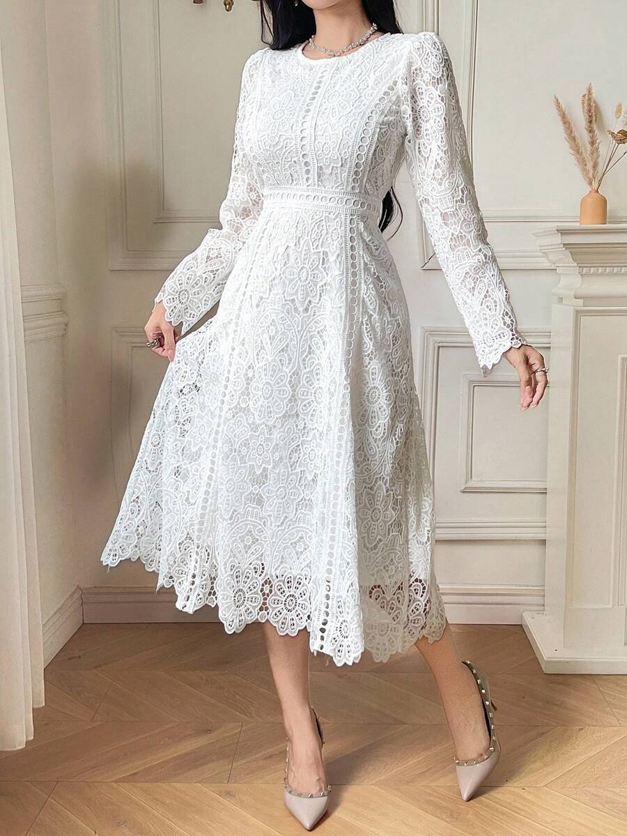 DAZY Vestido com Manga Curta e Detalhe em Renda Elegante, Vestido Mini Jovial e Refinado