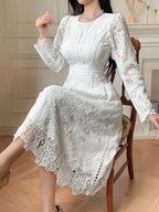 DAZY Vestido com Manga Curta e Detalhe em Renda Elegante, Vestido Mini Jovial e Refinado