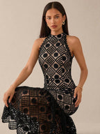 Vestido Midi Bodycon Sem Mangas com Estampa Floral