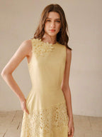 MOTF PREMIUM VESTIDO LONGO COM PATCHES DE RENDA GUIPURE FLORAL EM CONTRASTE