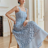Vestido Regata Elegante com Renda Contrastante