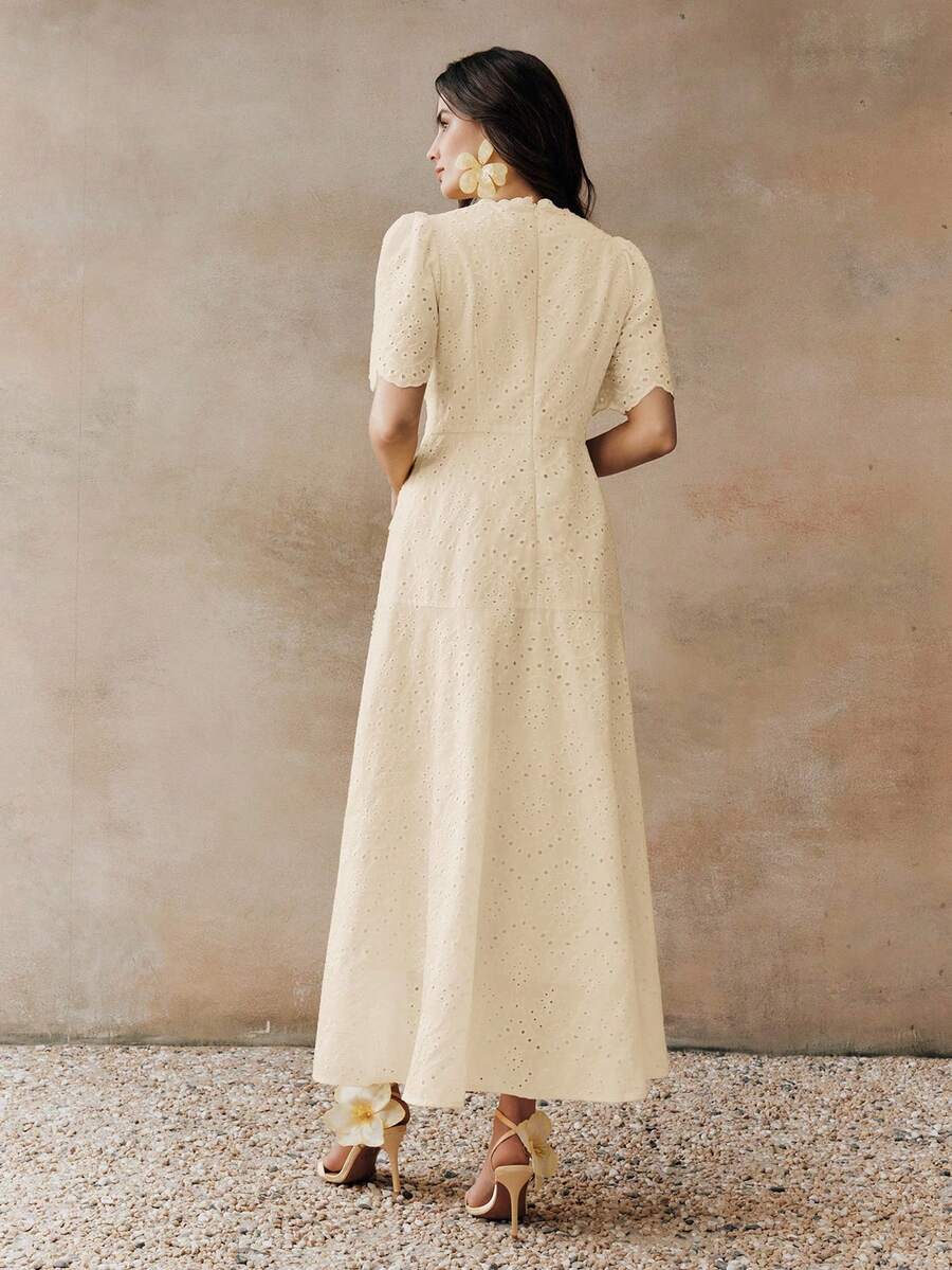 Vestido Longo com Manga Bufante e Laço na Cintura