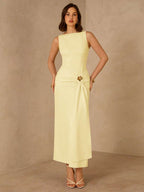Vestido Longo Plissado Elegante