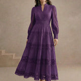 Vestido Longo Vintage com Decote em V e Renda