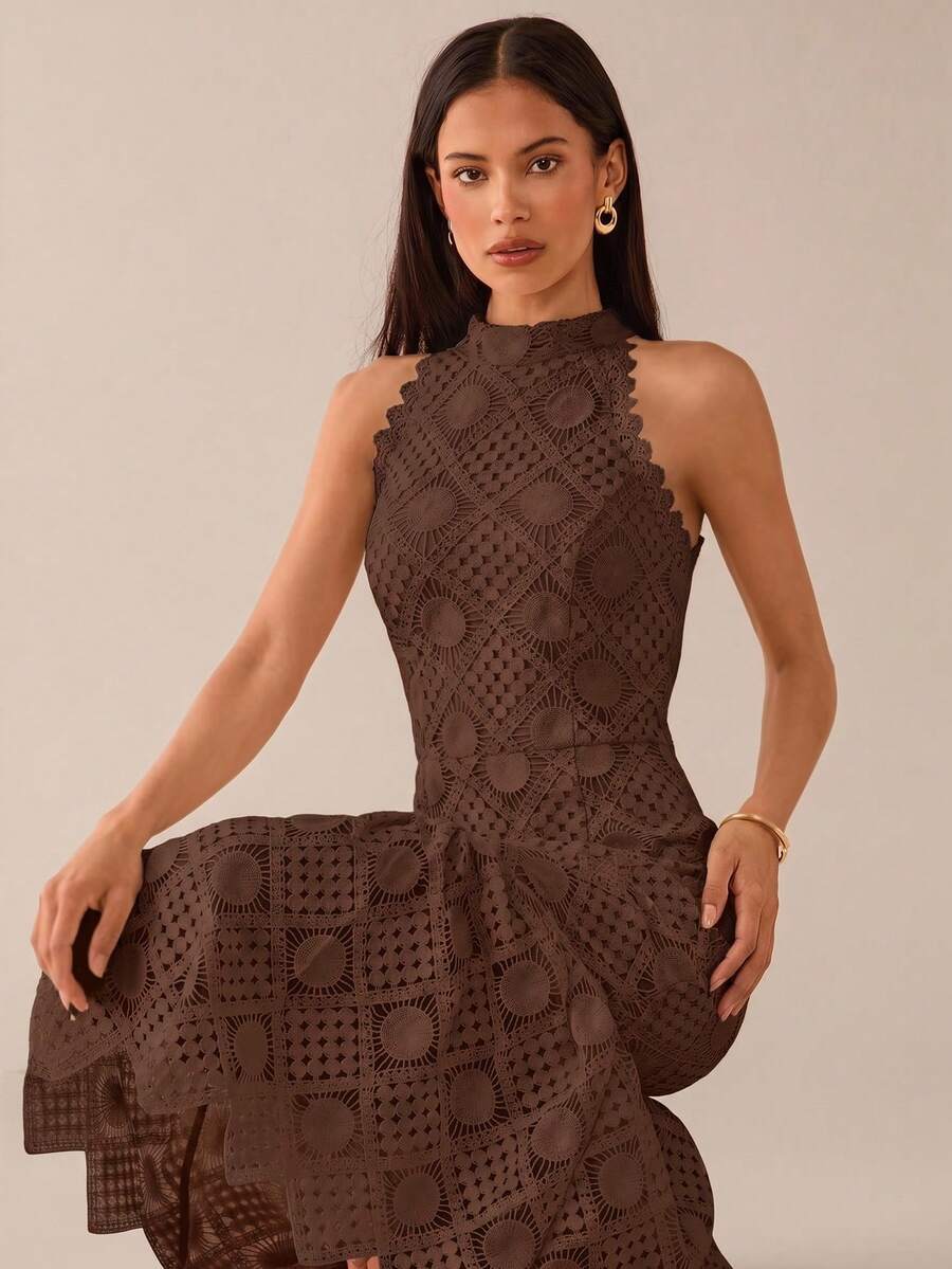 Vestido Midi Bodycon Sem Mangas com Estampa Floral