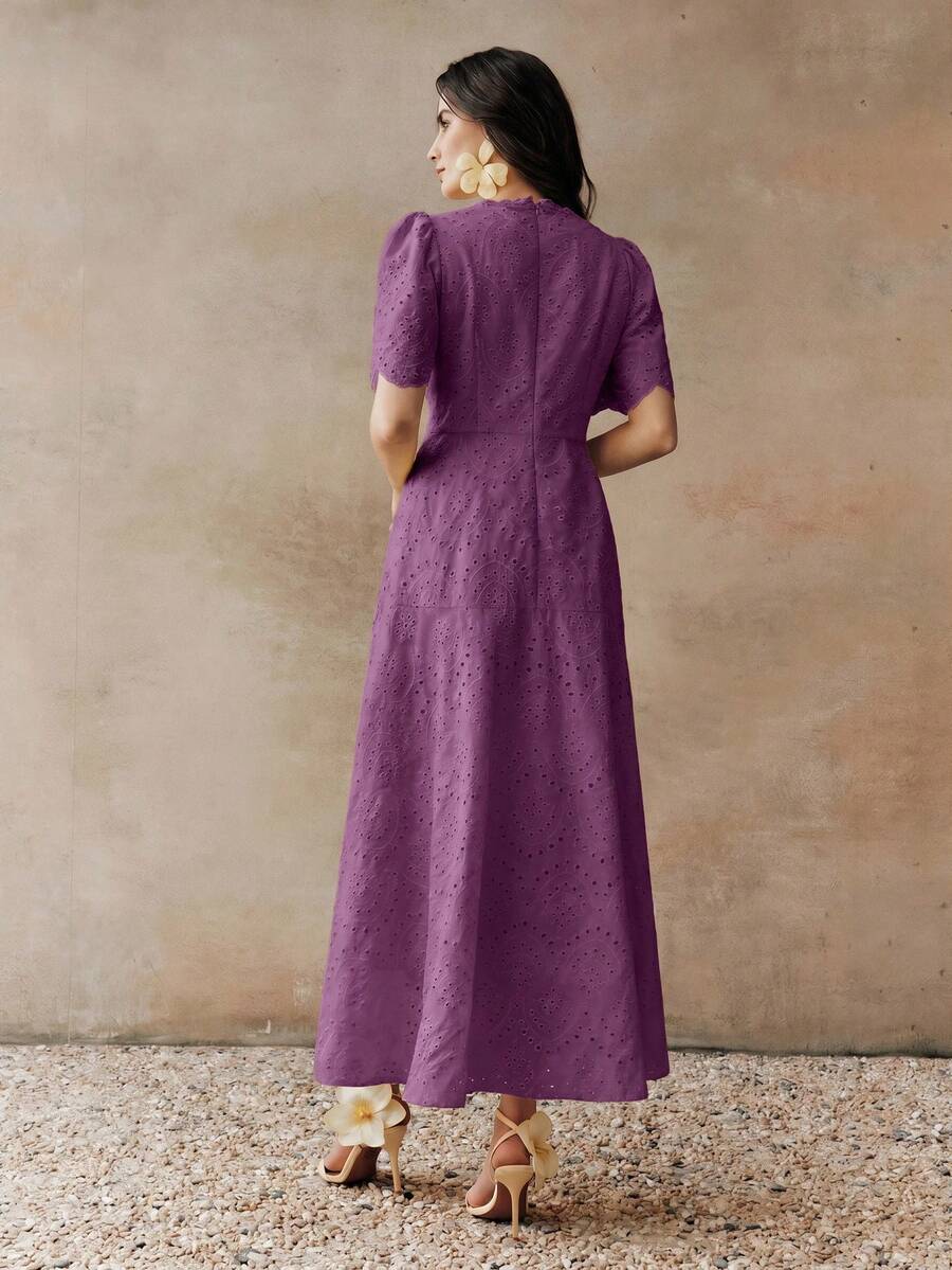 Vestido Longo com Manga Bufante e Laço na Cintura